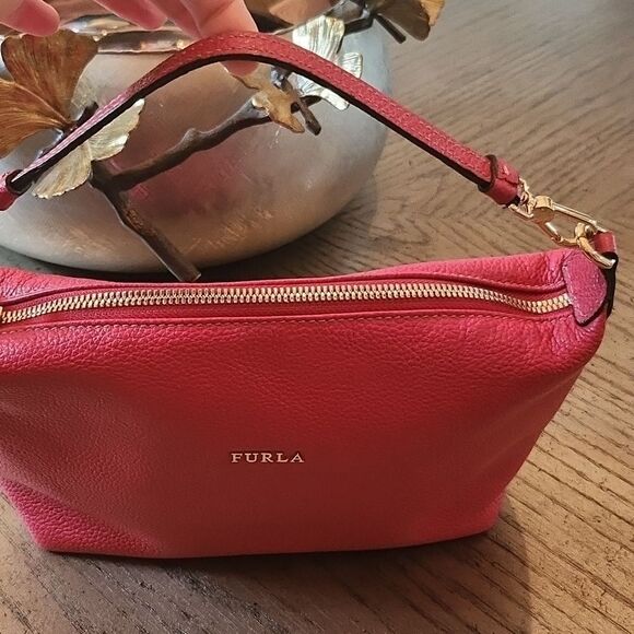 Red Furla leather hand bag or clutch new condition ❤️ - Picture 3 of 13